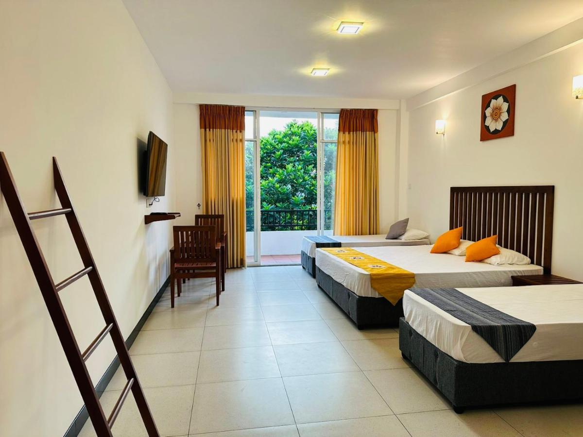 Kandy Hub Guest House Экстерьер фото